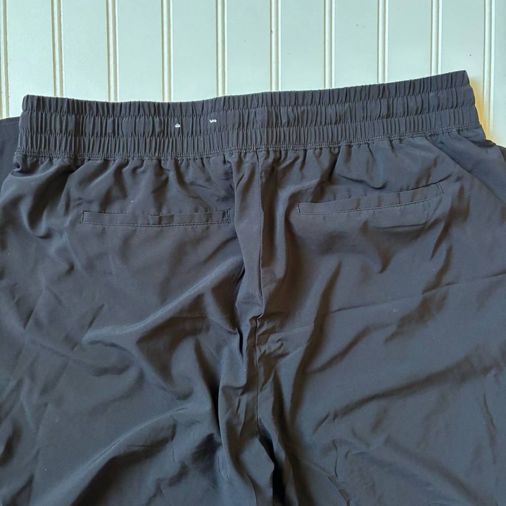 Pants - Picture 3 of 4
